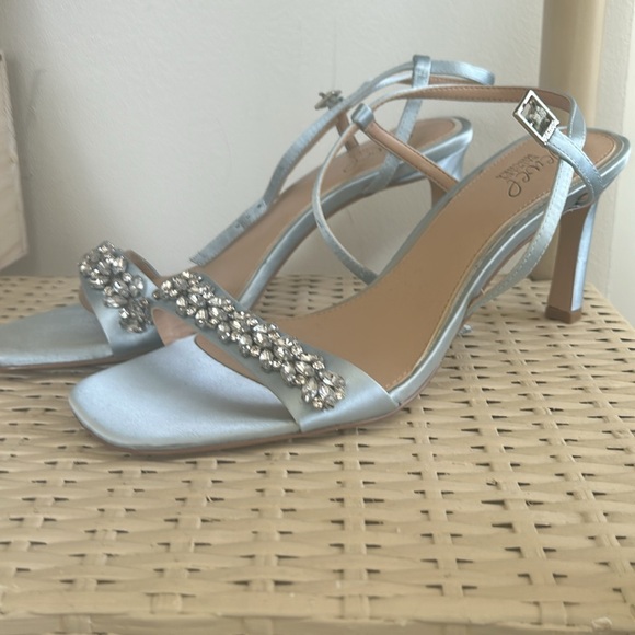 Badgley Mischka Strappy Heels - Picture 2 of 6